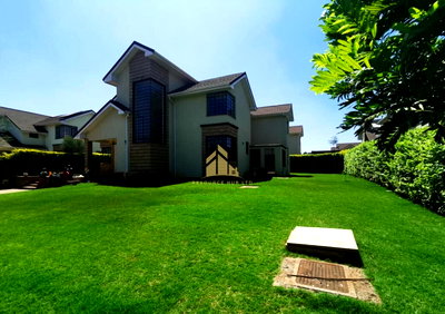Gated 4BR Home with Garden