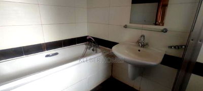 4bdrm Villa in Runda for sale - Image 13
