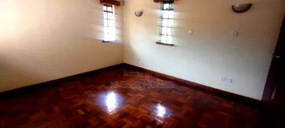 4bdrm Villa in Runda for sale - Image 14