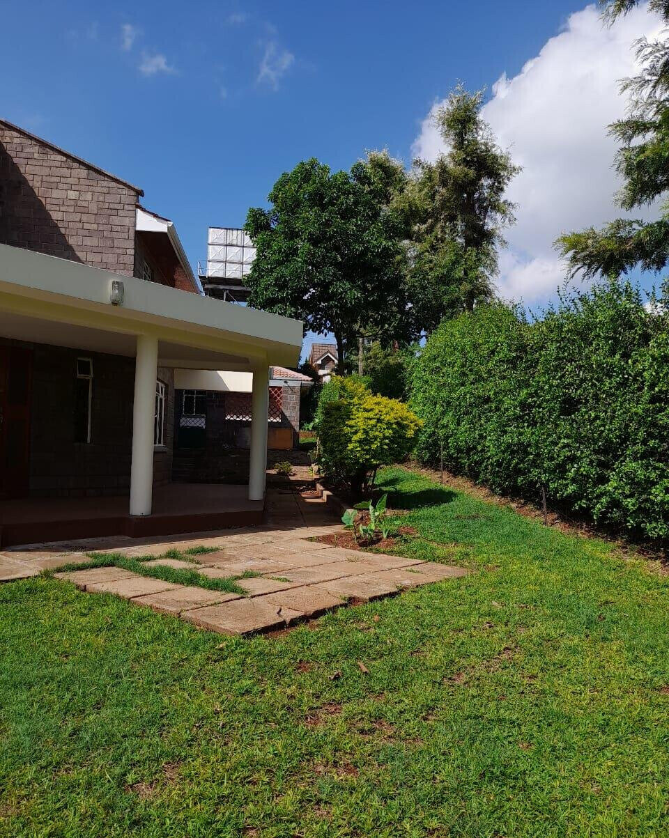 0.57 Acre 5BR Home with Garden