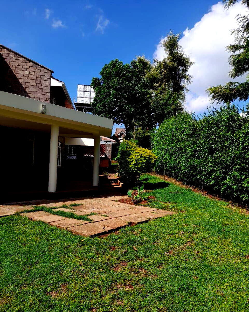 0.57 Acre 5BR Home with Garden