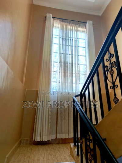 3bdrm Maisonette in Matasia for sale - Image 3