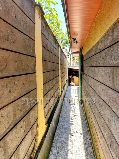 3bdrm Maisonette in Matasia for sale - Image 18