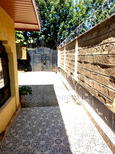 3bdrm Maisonette in Matasia for sale - Image 14