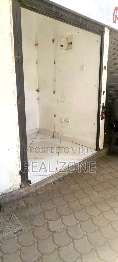 Front Shop in Nairobi Town CBD to Let - Image 3