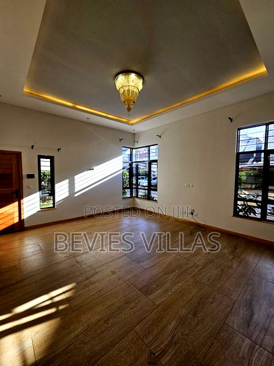 4bdrm Townhouse/Terrace in Langata, Phenom Estate for sale - Image 7