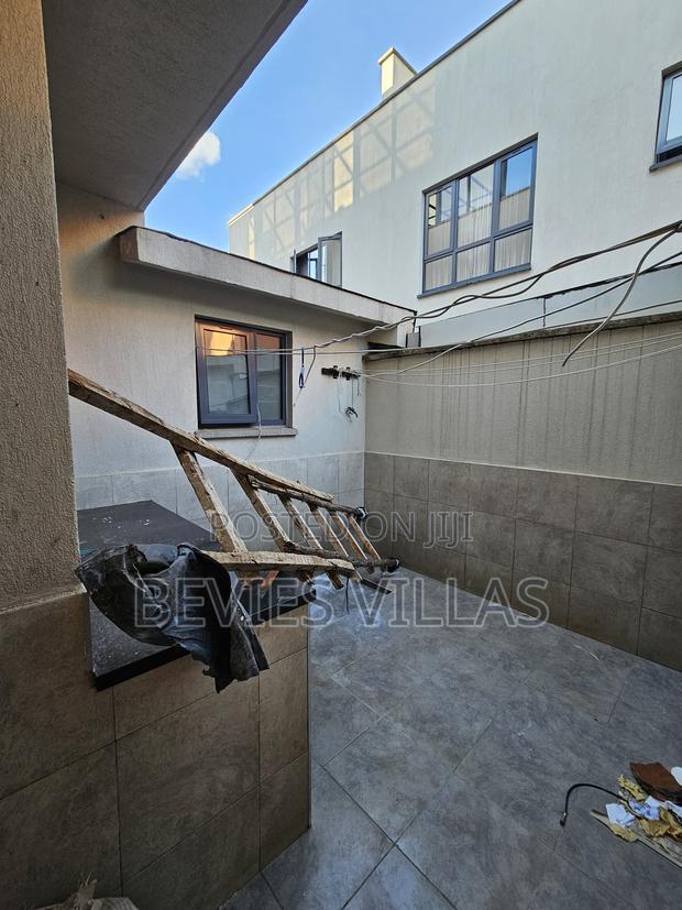 4bdrm Townhouse/Terrace in Langata, Phenom Estate for sale