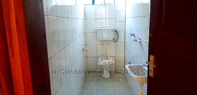 8000 Sq Feet Godown for Sale in Athiriver - Image 2