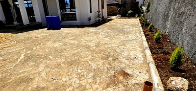 3bdrm Bungalow in Racecours, Elgon View for sale - Image 14