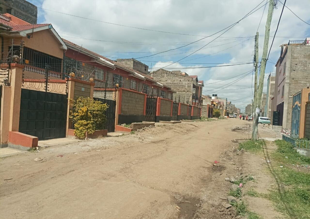 4BR All-Ensuite Townhouse with 20,000L Water - Komarock