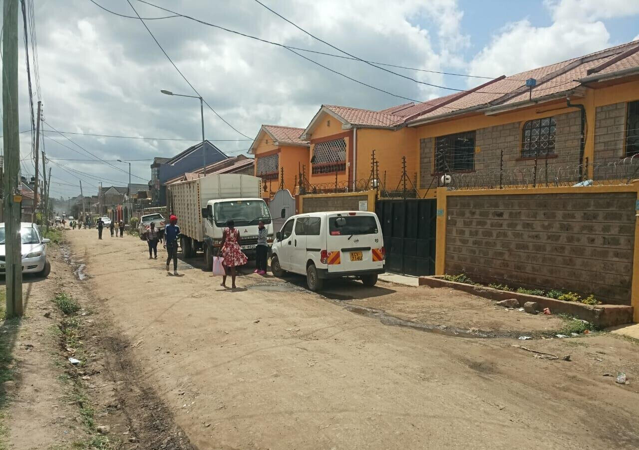4BR All-Ensuite Townhouse with 20,000L Water - Komarock