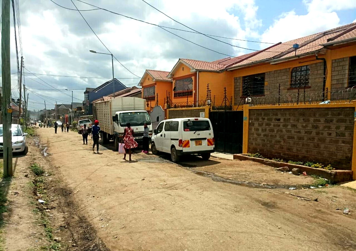 4BR All-Ensuite Townhouse with 20,000L Water - Komarock