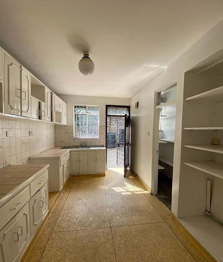 Spacious 4BR Maisonette in Gated Community - Lavington