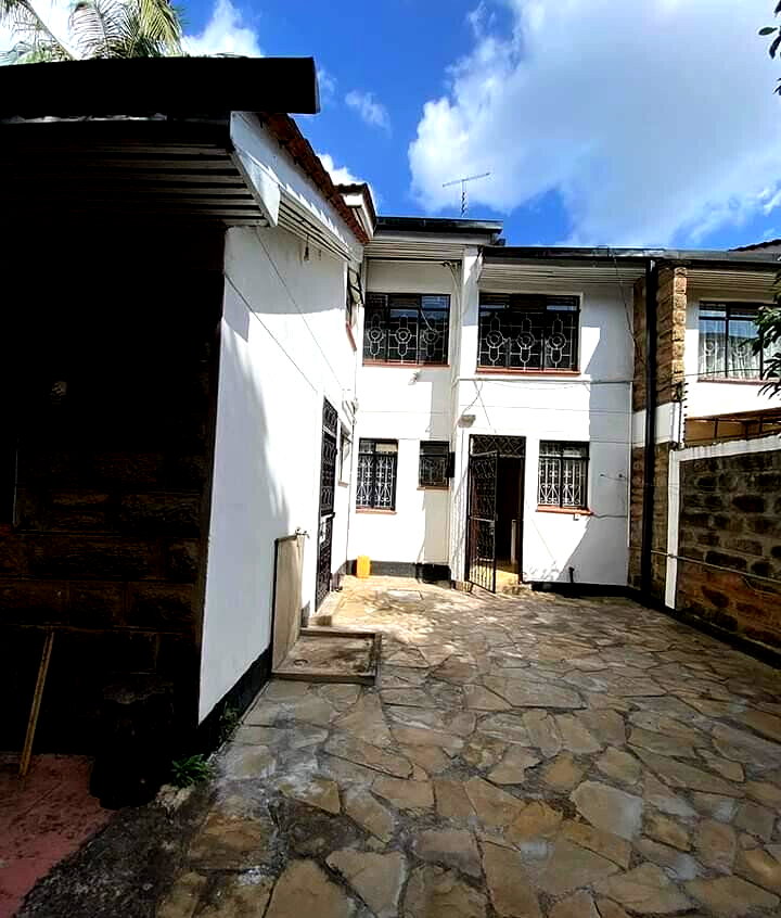 Spacious 4BR Maisonette in Gated Community - Lavington