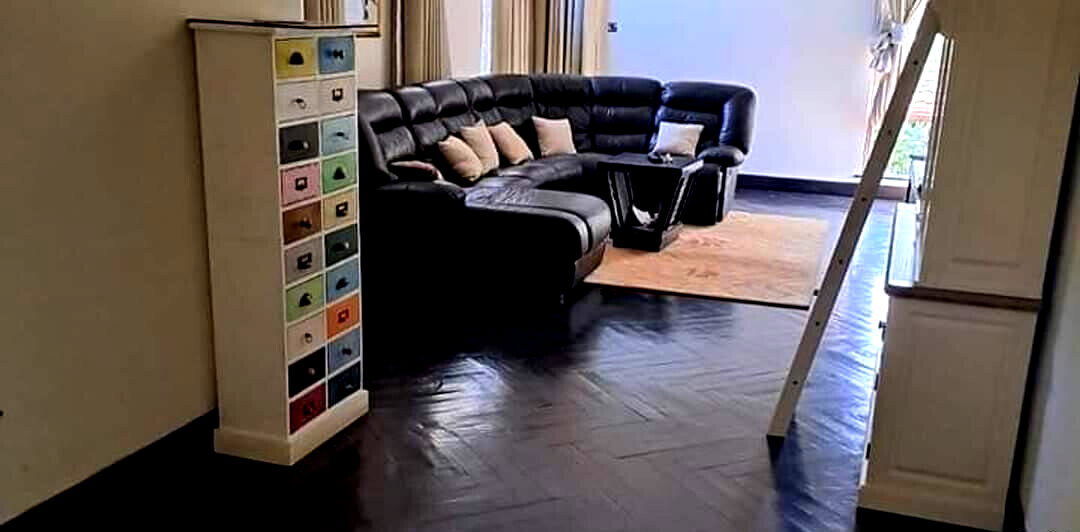 5-Bed Townhouse with Pool & Walk-In Closet – Karen Gated Community