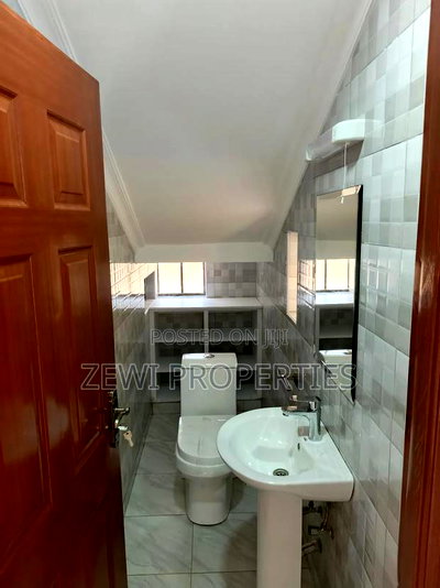 4bdrm Maisonette in Ngong, Kibiku for sale - Image 10