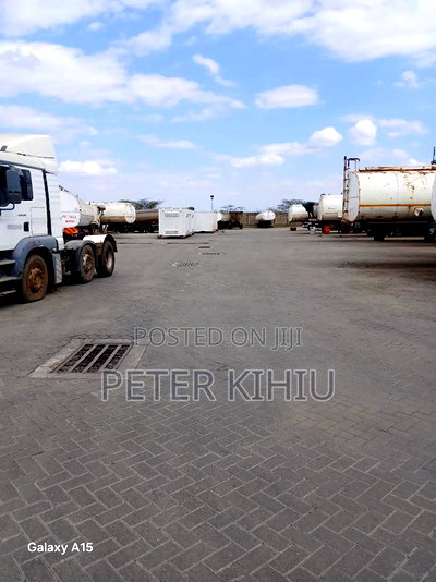 Yard to Let 1.7ac With Cabro and Wall Fence Off North Airport Rd - Image 8