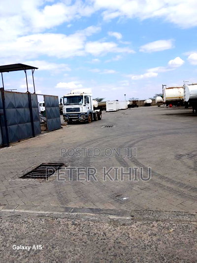 Yard to Let 1.7ac With Cabro and Wall Fence Off North Airport Rd - Image 3