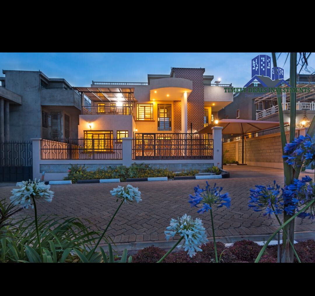 4BR All-Ensuite Townhouse with Rooftop Lounge & Fireplace - Ngong