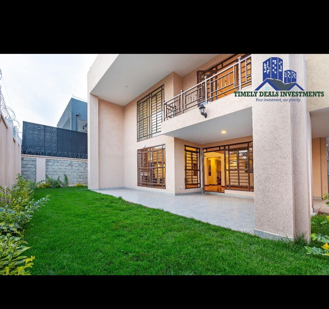 4BR All-Ensuite Townhouse with Rooftop Lounge & Fireplace - Ngong