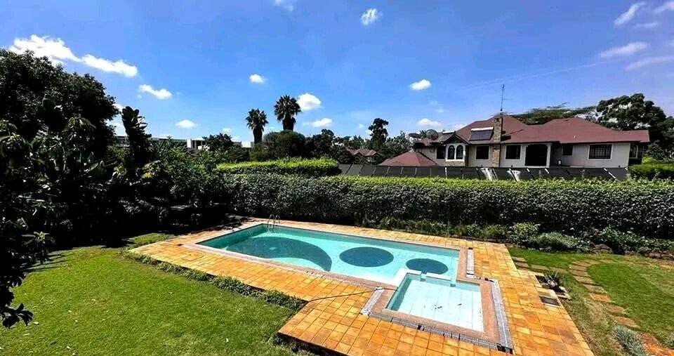 1/2 Acre Diplomatic Residence
