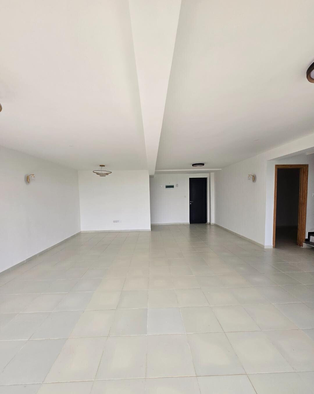 4BR Duplex in Garden Estate - Behind Mountain Mall, Thome