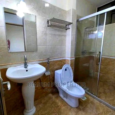 2bdrm Apartment in Riara Rd, Lavington for Rent - Image 4