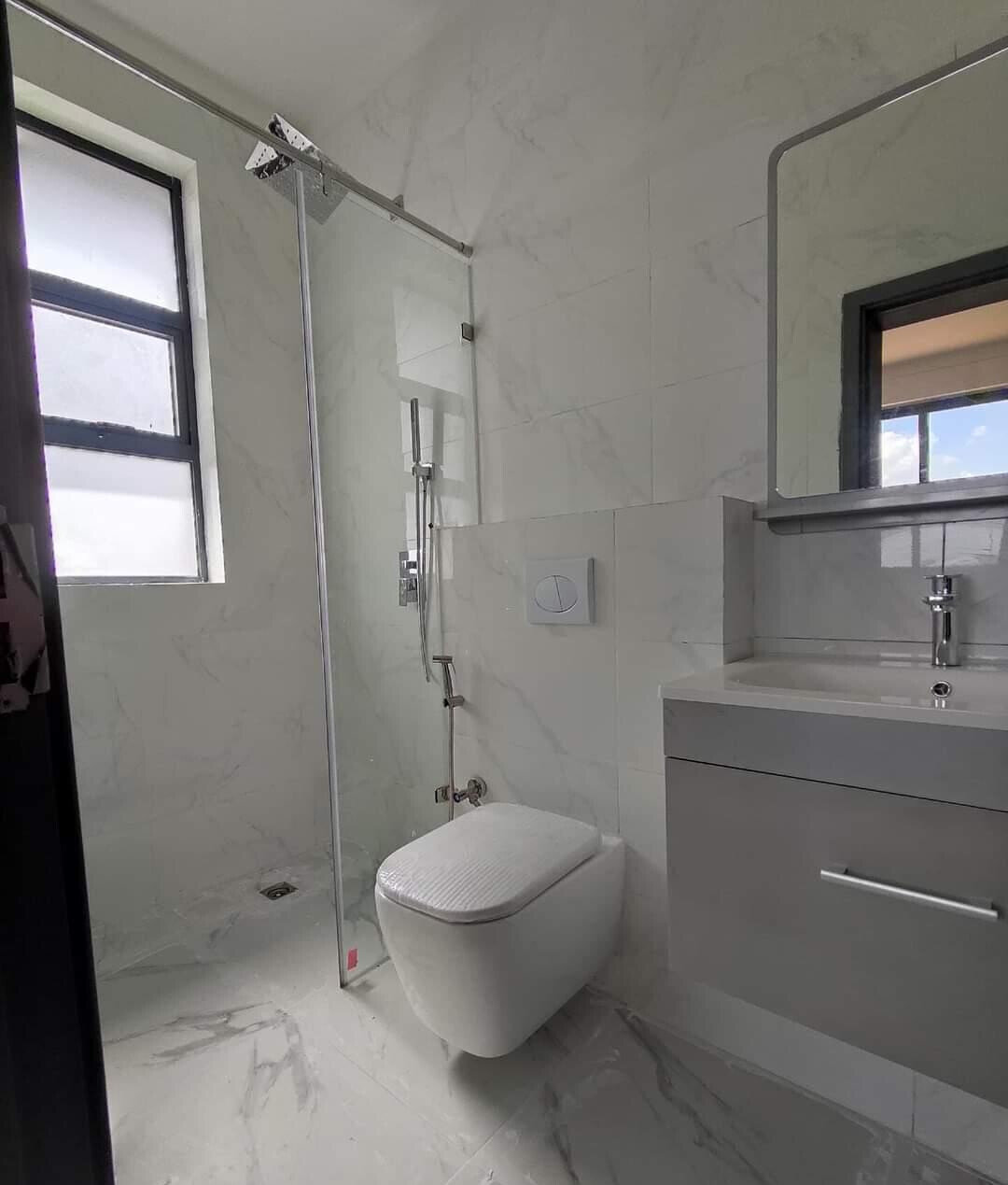 4BR All-Ensuite Townhouse with Gym & Pool - Maasai Lodge