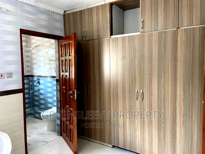 4bdrm Townhouse / Terrace in Karen for rent - Image 3