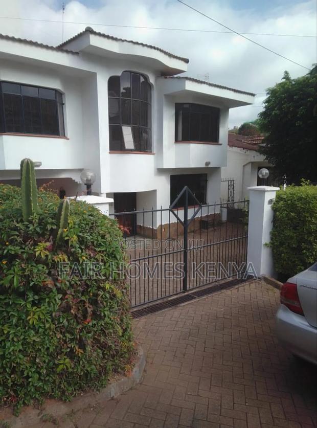 5bdrm Townhouse/Terrace in Riverside Drive for sale