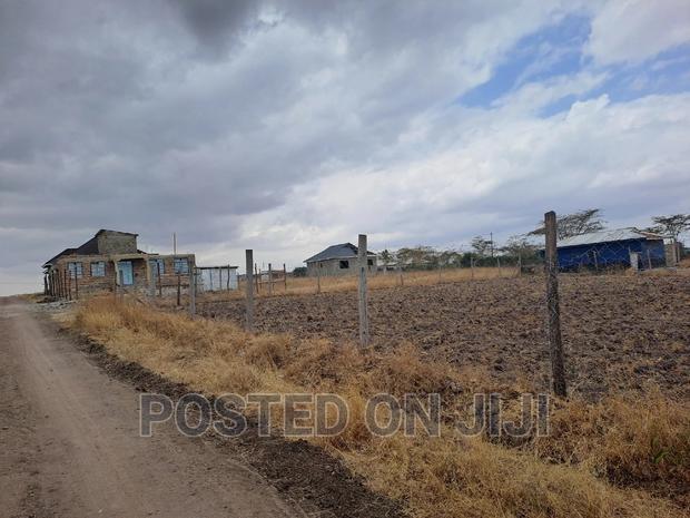 Ploti Malaa,Lipia Polepole , Mw^