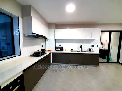 3bdrm Apartment in Lavington for sale - Image 8