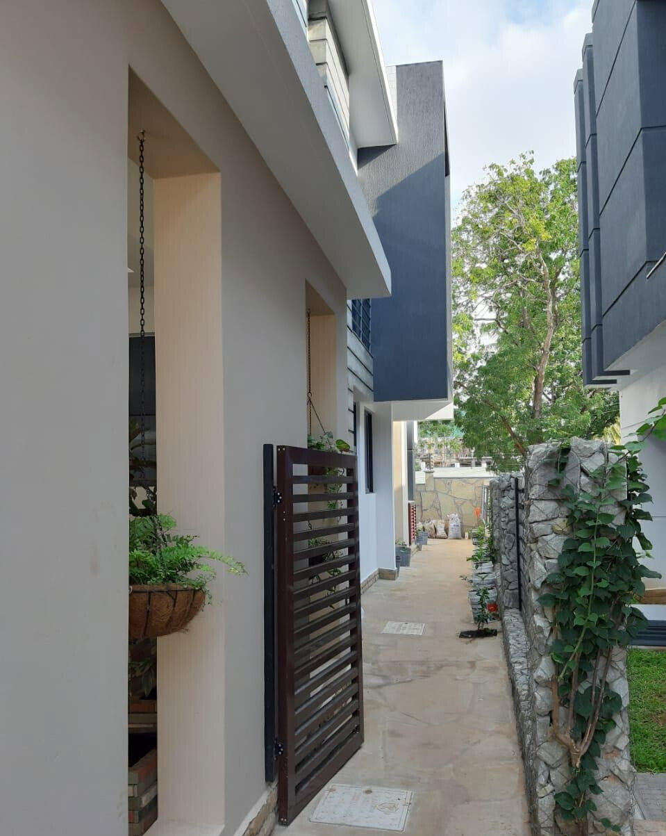 4BR Townhouse with Pool & Generator - Links Road, Nyali