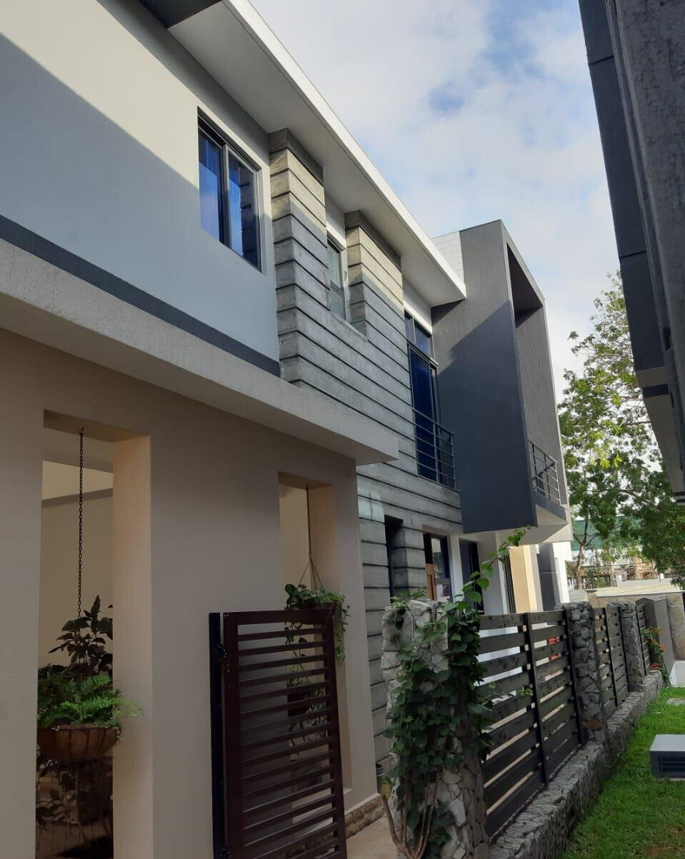 4BR Townhouse with Pool & Generator - Links Road, Nyali