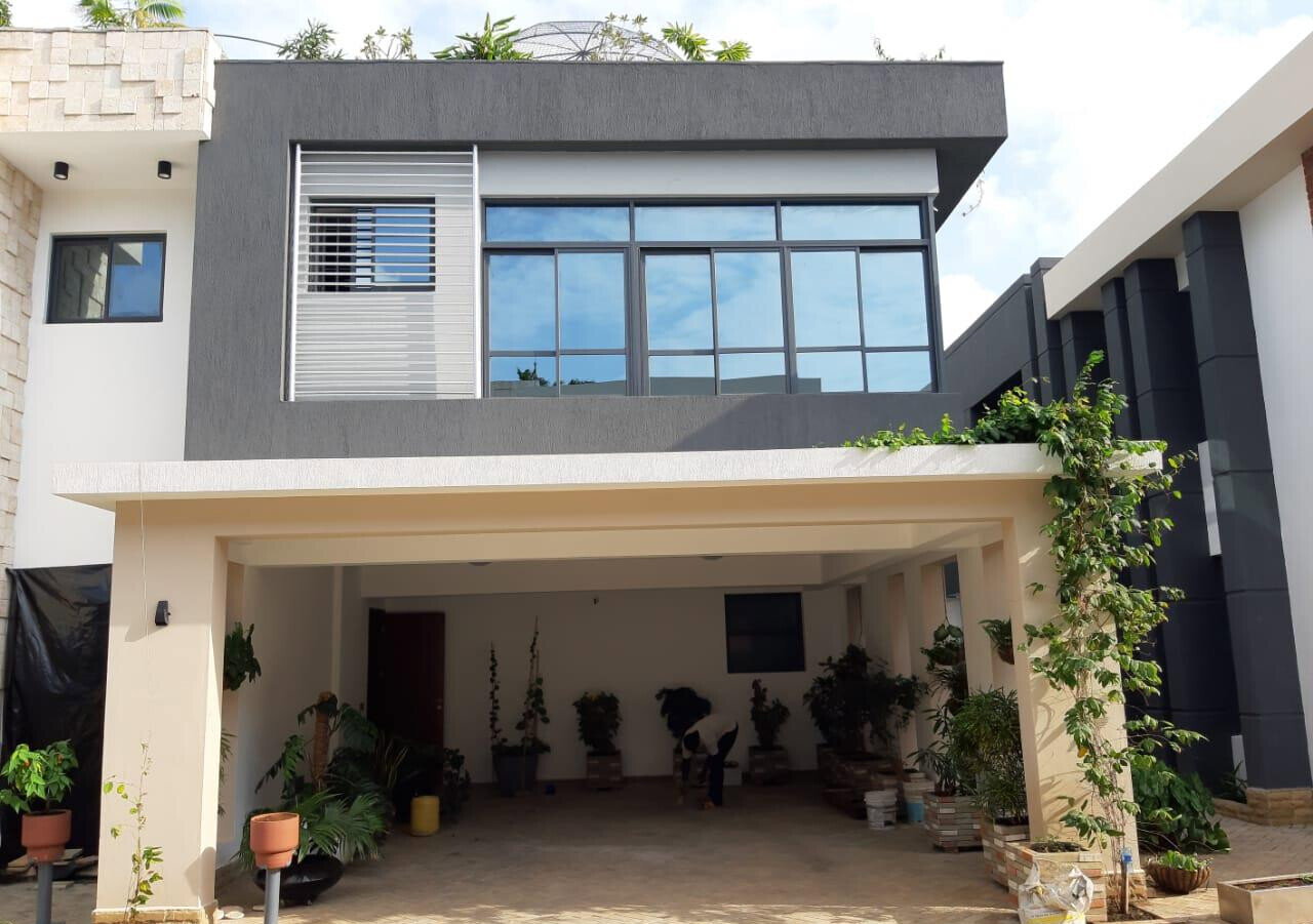 4BR Townhouse with Pool & Generator - Links Road, Nyali