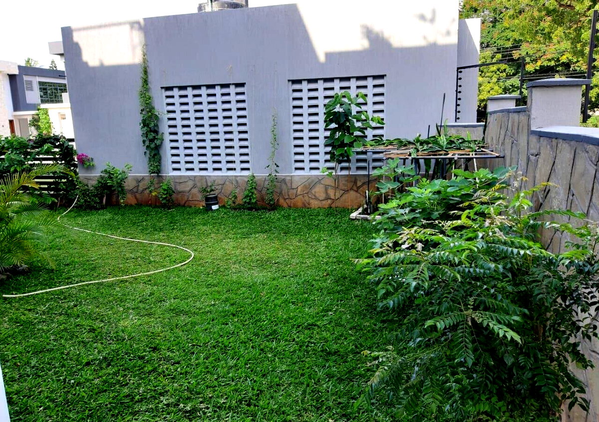 4BR Townhouse with Pool & Generator - Links Road, Nyali