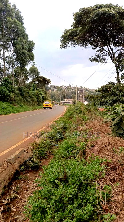 Ome Acre for Sale in Ngong Fronting Tarmac. - Image 1