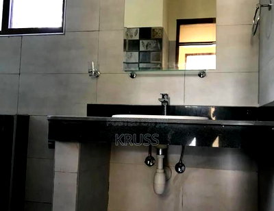 3bdrm Apartment in Nyali for rent - Image 17