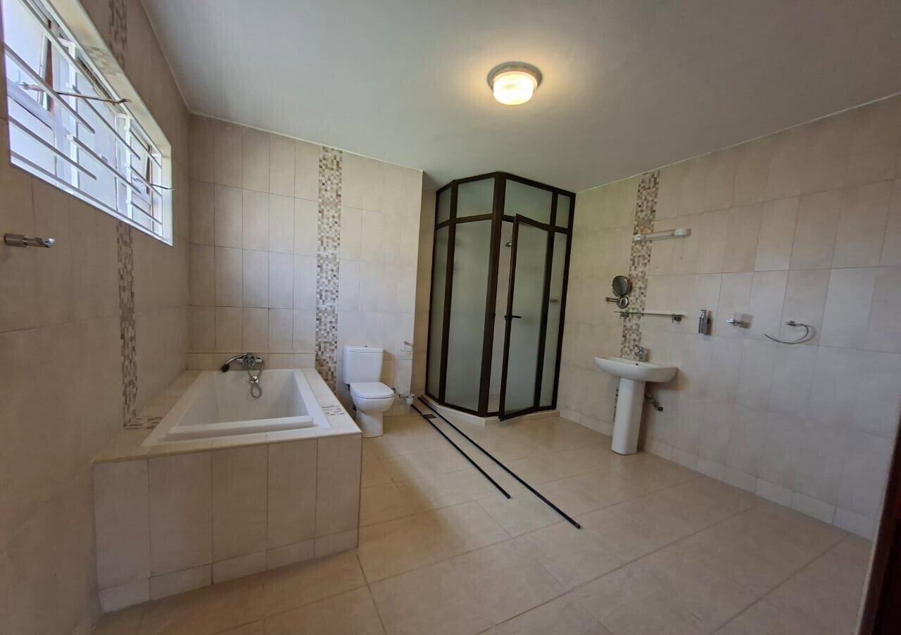 50x100 Plot 4BR Haven
