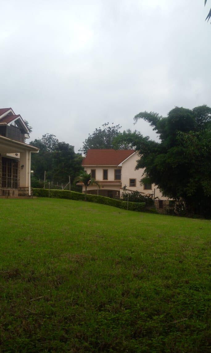 4BR All-Ensuite Townhouse with Guest Room & Fireplace - Rosslyn, Runda