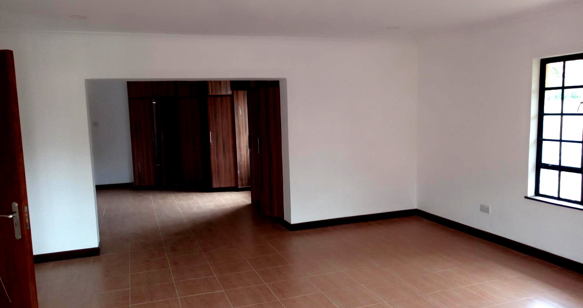 5BR Townhouse with Private Compound & DSQ – Kyuna Gardens