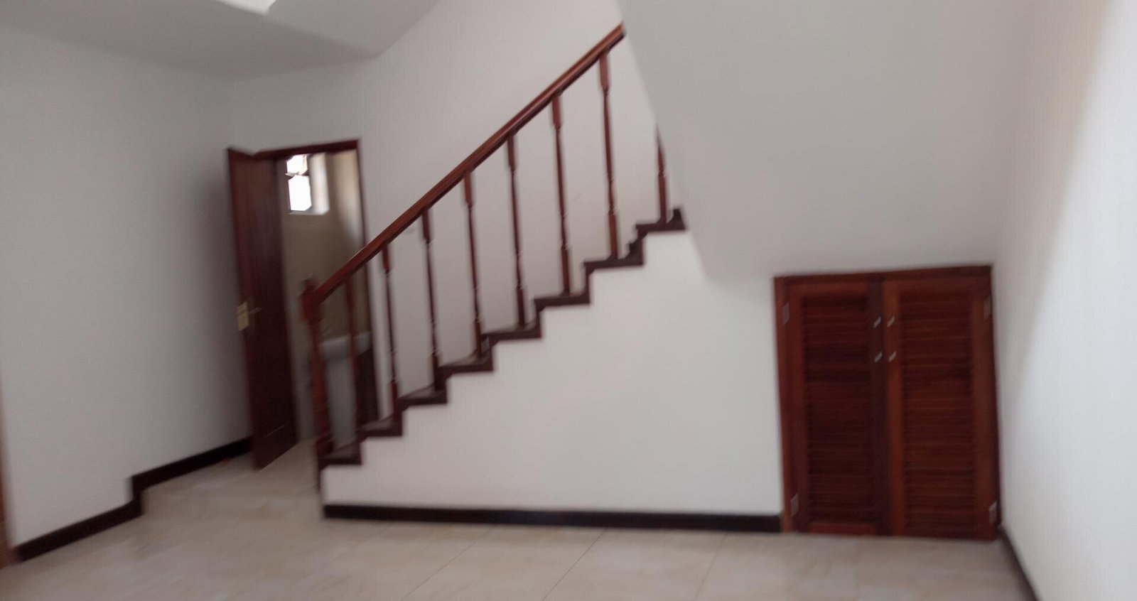 5BR Townhouse with Private Compound & DSQ – Kyuna Gardens