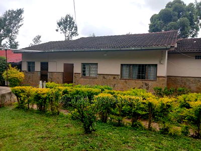 3bdrm Bungalow in Karen for rent - Image 2