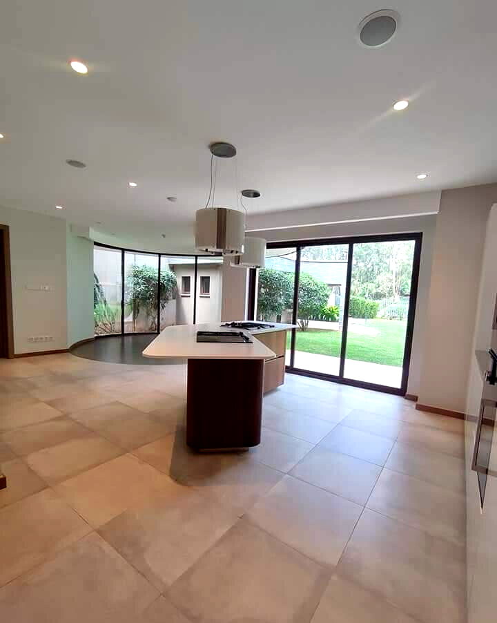 5-Bedroom Villa on Half Acre with Unique Features - Lower Kabete