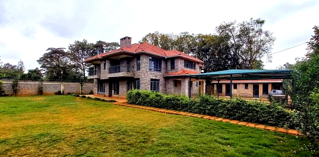 4-Bed Townhouse with Fireplace & DSQ on Masai Road – Hardy, Karen