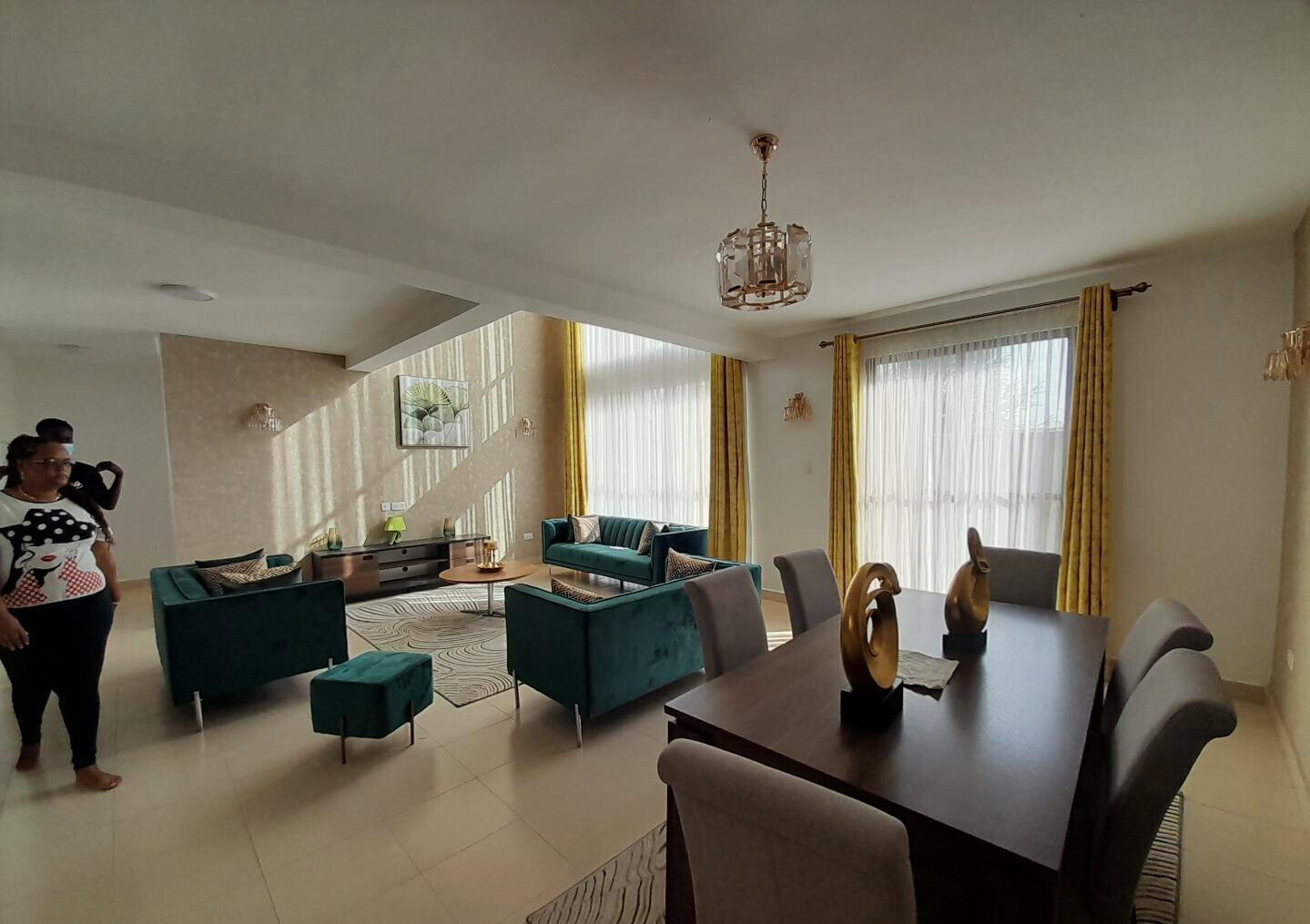 5BR All-Ensuite Townhouse with Nairobi National Park Views - Syokimau