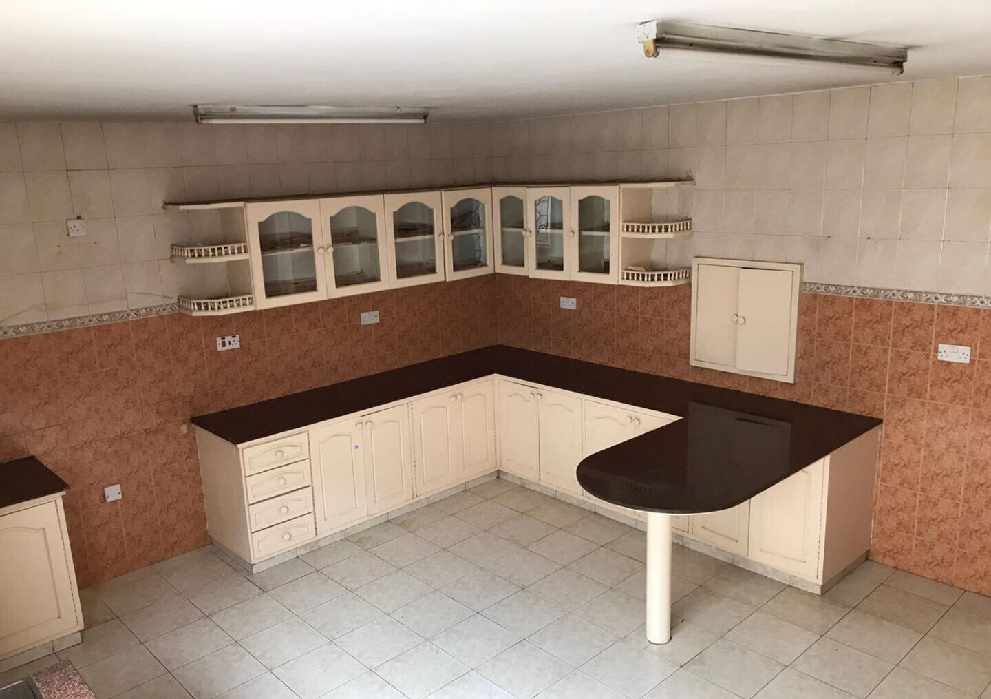 5-Ensuite Townhouse with Private Garden & DSQ - Lower Kabete