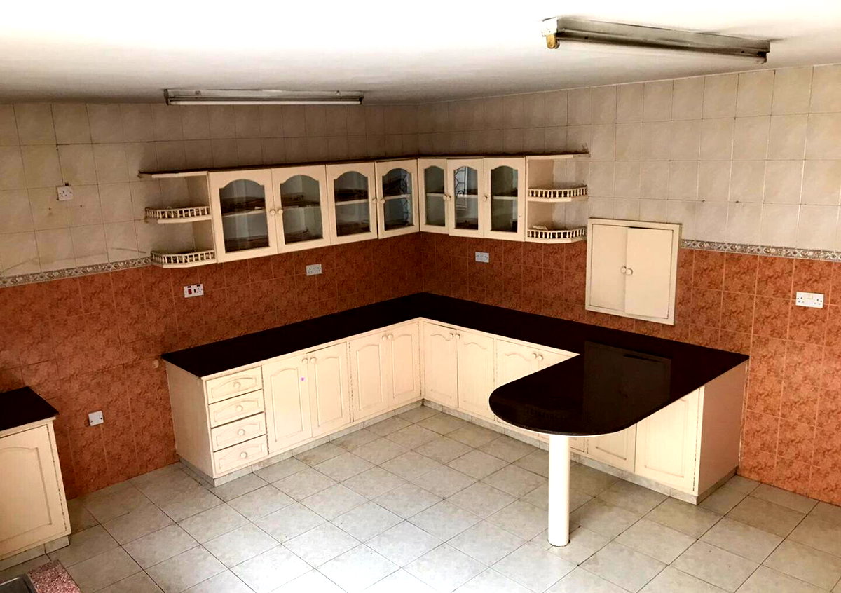 5-Ensuite Townhouse with Private Garden & DSQ - Lower Kabete