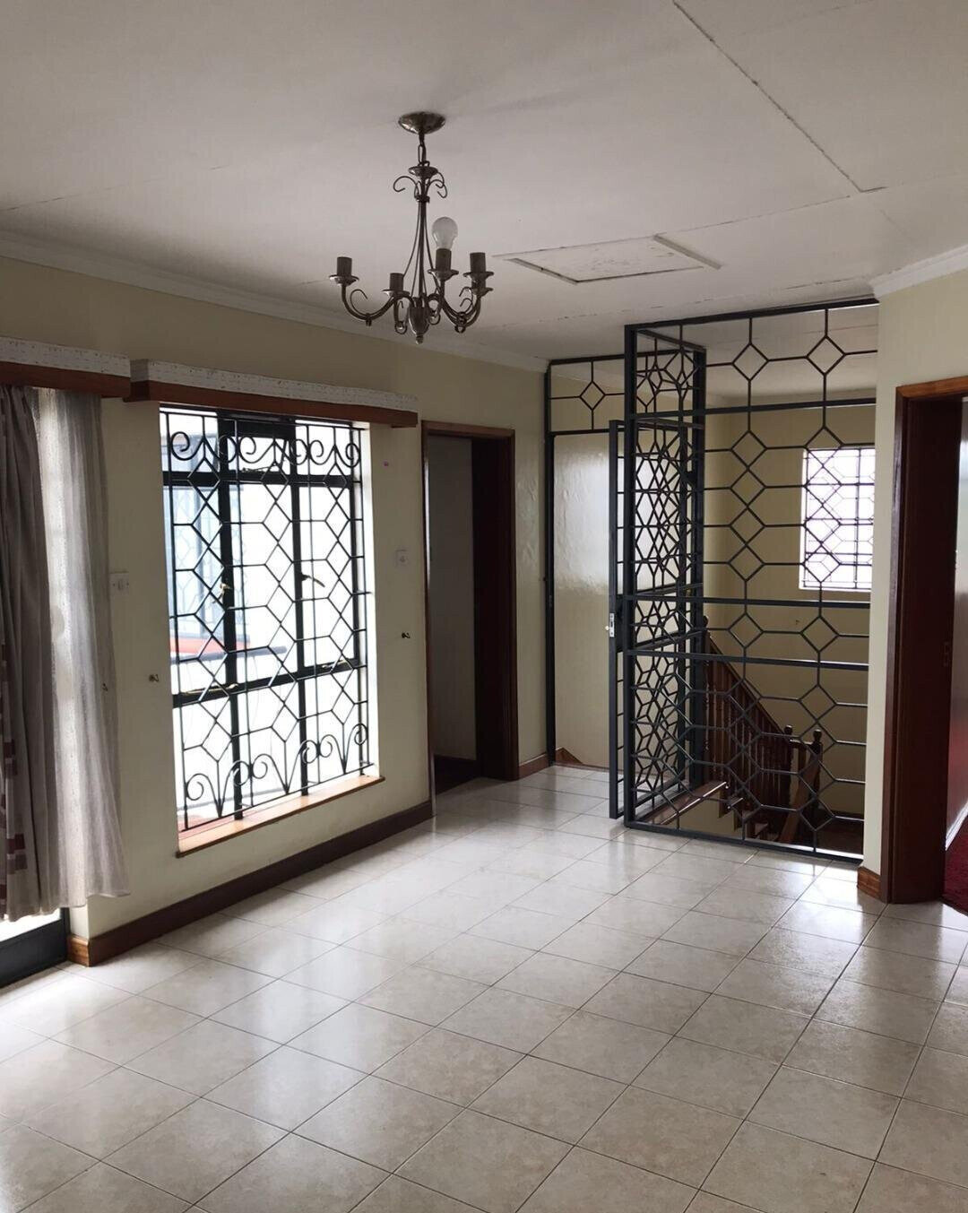 5-Ensuite Townhouse with Private Garden & DSQ - Lower Kabete