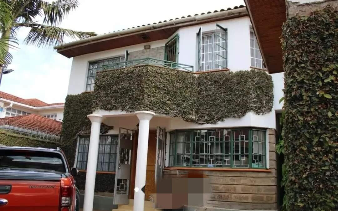 4BR Townhouse with Sunken Dining & Garden View Study - Kileleshwa